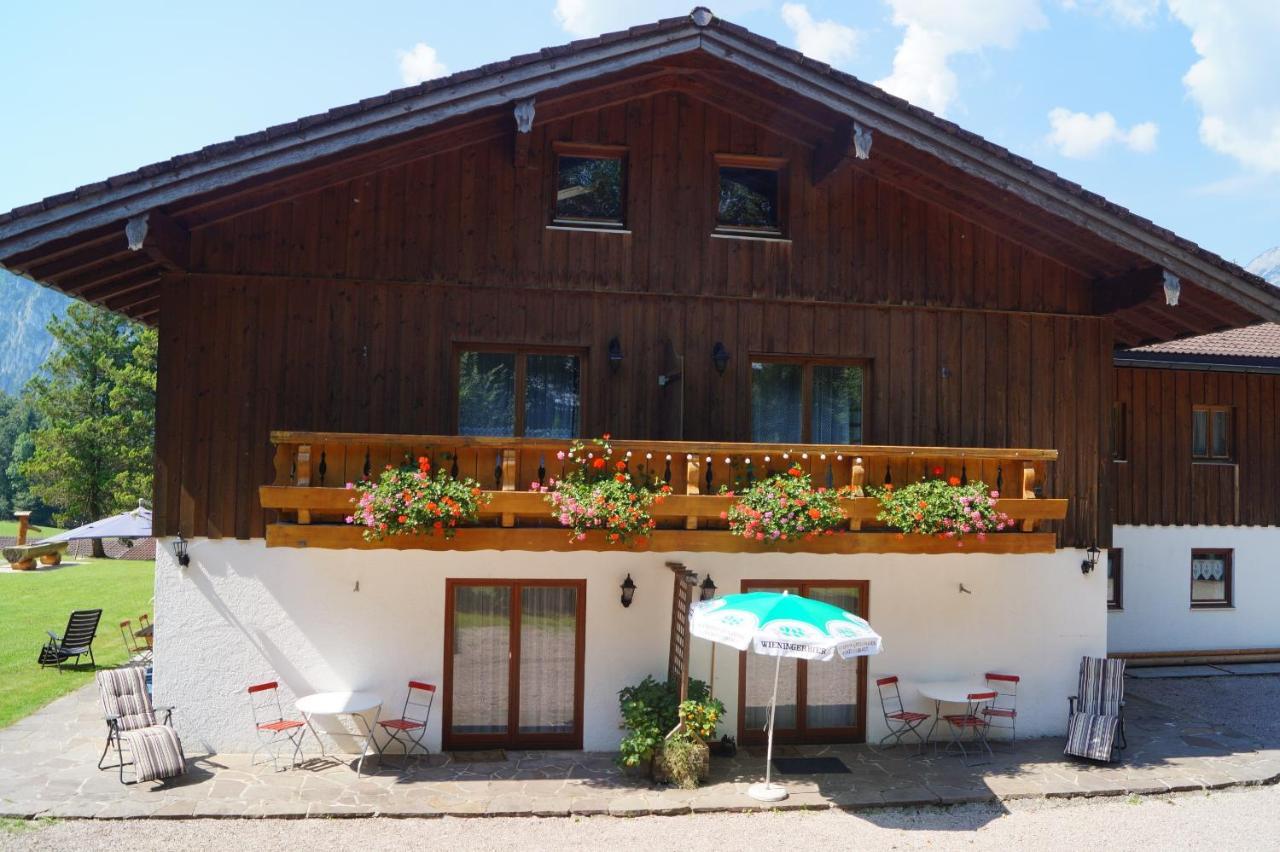 Farm stay Gaestehaus Schmuckenhof *