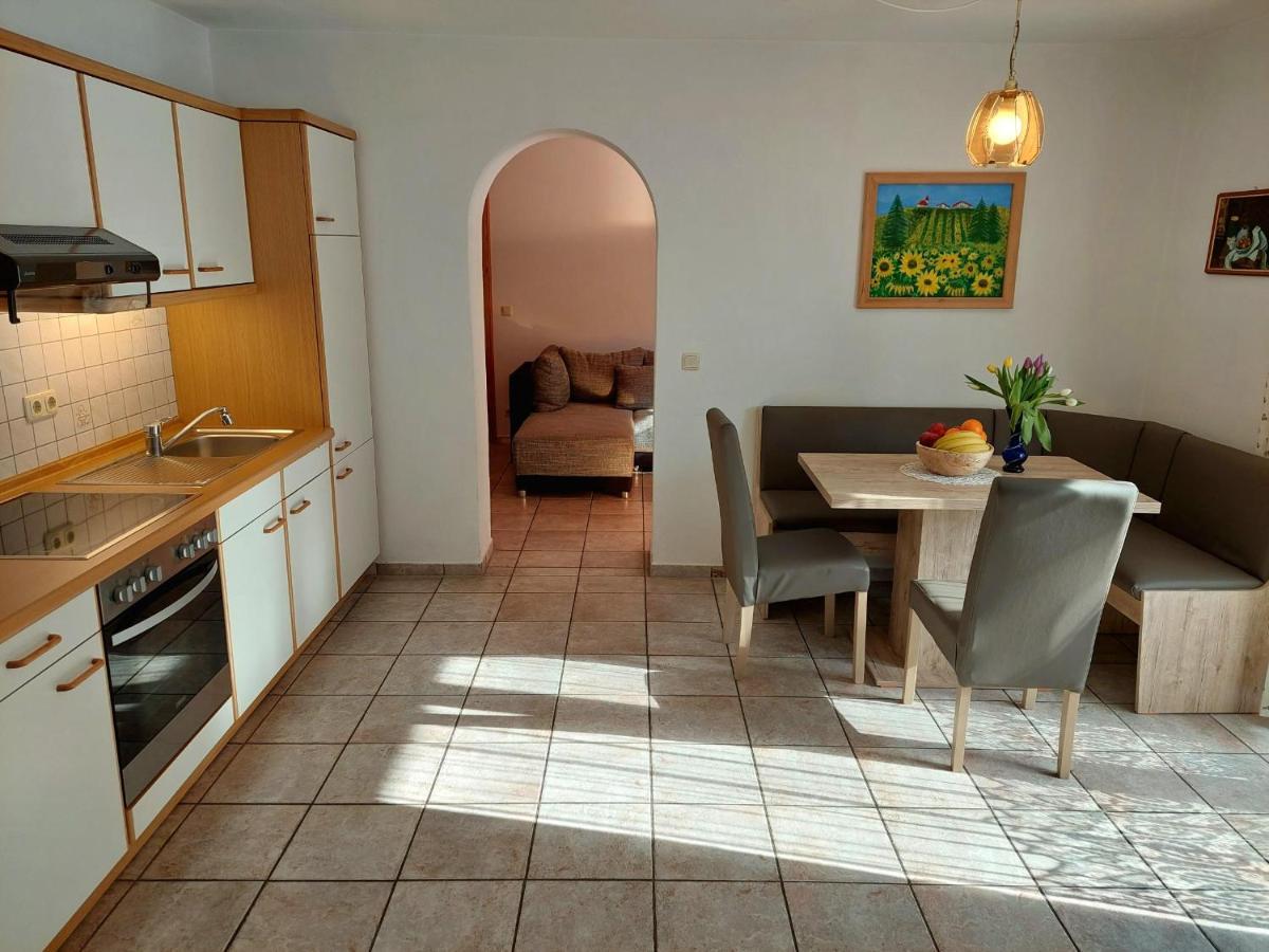 Farm stay Gaestehaus Schmuckenhof *