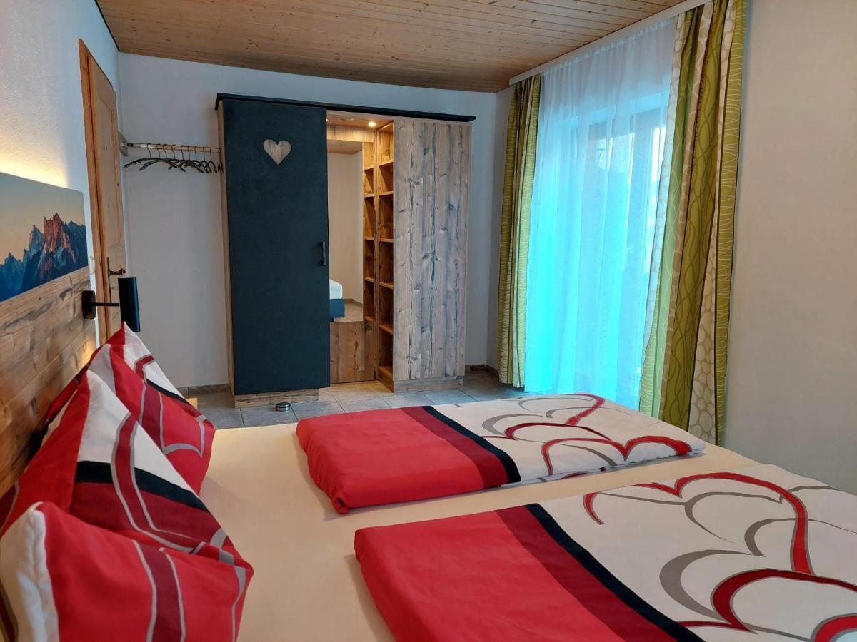 Farm stay Gaestehaus Schmuckenhof