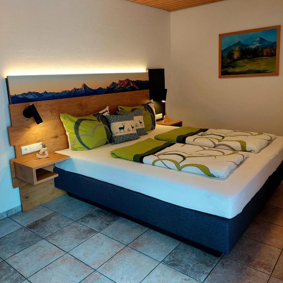 Farm stay Gaestehaus Schmuckenhof