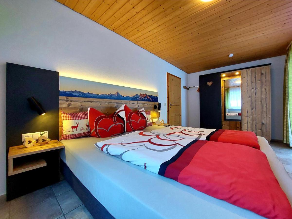 Farm stay Gaestehaus Schmuckenhof *